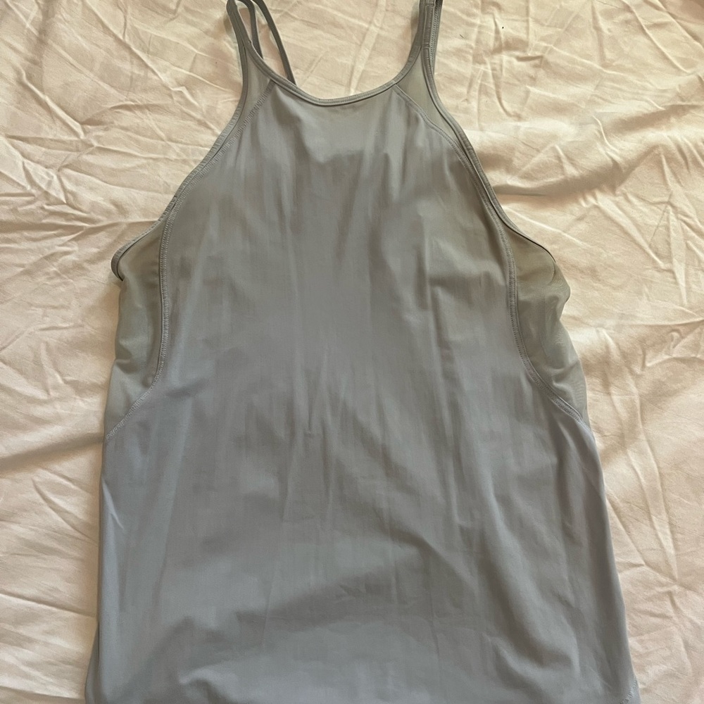 Lululemon periwinkle tank top